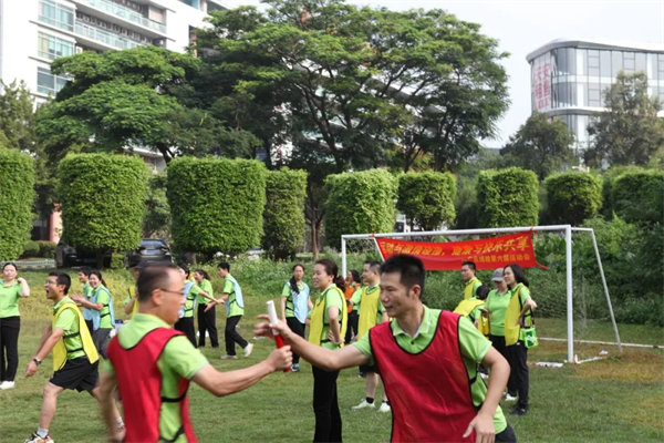 運動與激情碰撞，健康與快樂共享—廣東博皓第六屆運動會   -傳統(tǒng)接力賽