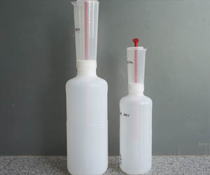 高精準固化劑量瓶 白水藍水化工液體用精確刻度量瓶 多功能量杯PP塑料精確量瓶 多規(guī)格多款式玻璃鋼工具 高精準固化劑量瓶 白水藍水化工液體用精確刻度量瓶 多功能量杯PP塑料精確量瓶 多規(guī)格多款式玻璃鋼工具
